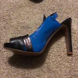 Tory Burch shoes. Size 9. Worn only a few times.